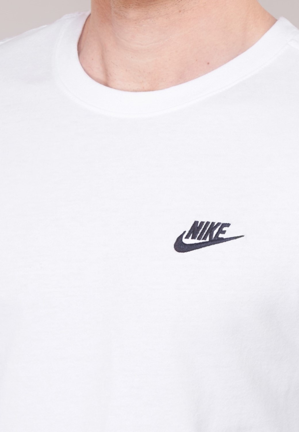 NIKE M NSW CLUB EMB FUTURA T-SHIRT WHITE - Image 3